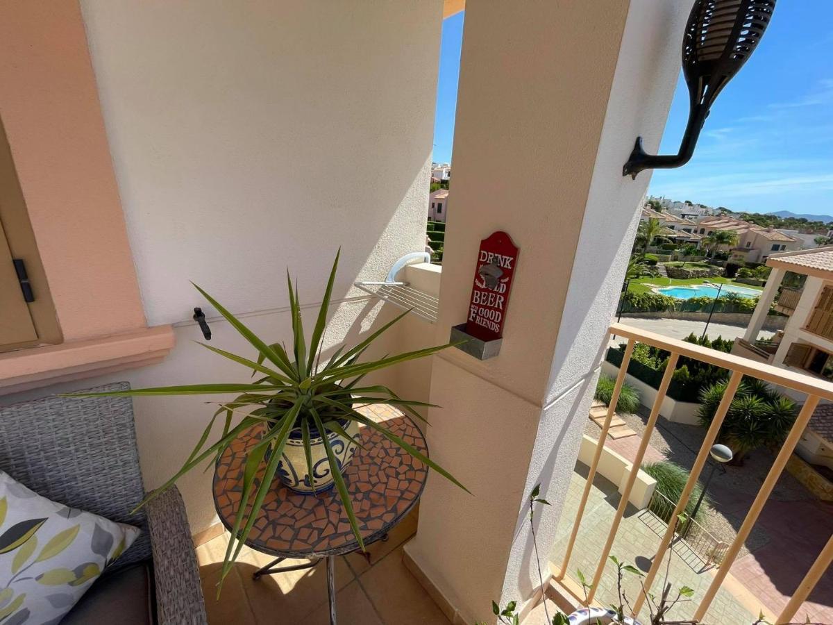 2 Bed Penthouse Apartment - Sea Views - Sleeps 4 Finestrat Exterior foto